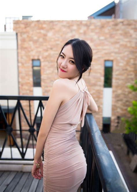 数字创作新时代：如何借助平台实现艺术与商业的完美结合